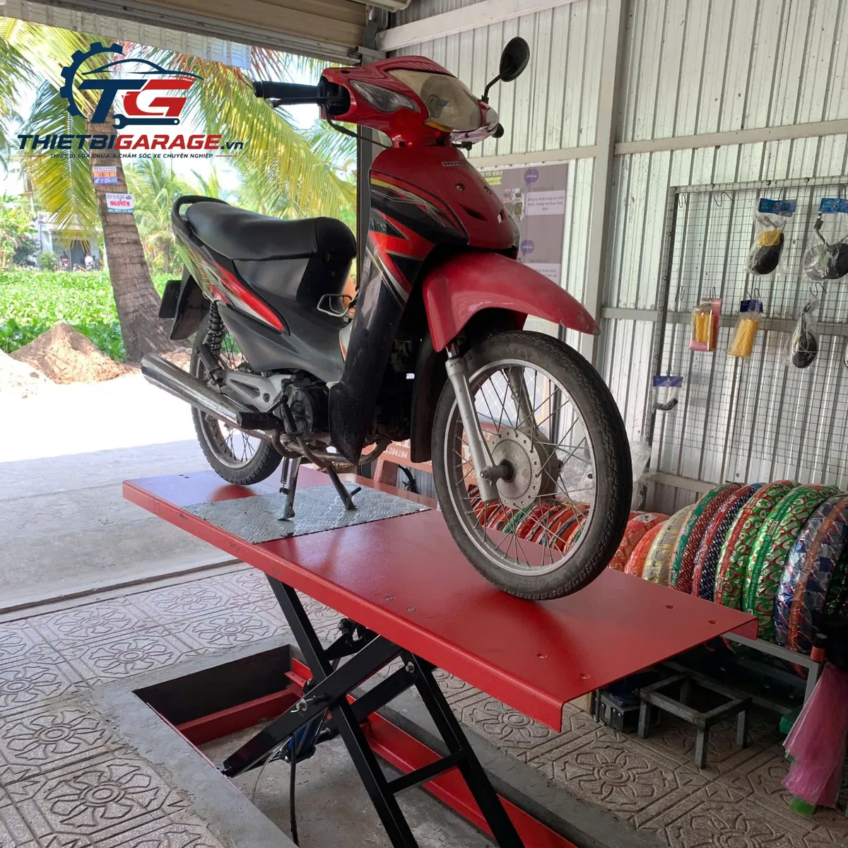 Bàn nâng xe máy đặt âm nền Lộc Phát BNAN-HY01 Bàn nâng xe máy đặt âm nền Lộc Phát BNAN-HY01, giá tốt nhất thị trường, chính hãng, uy tín.