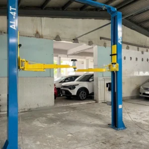 Cầu nâng ô tô Alpha AL-4T nâng xe hơi trong gara