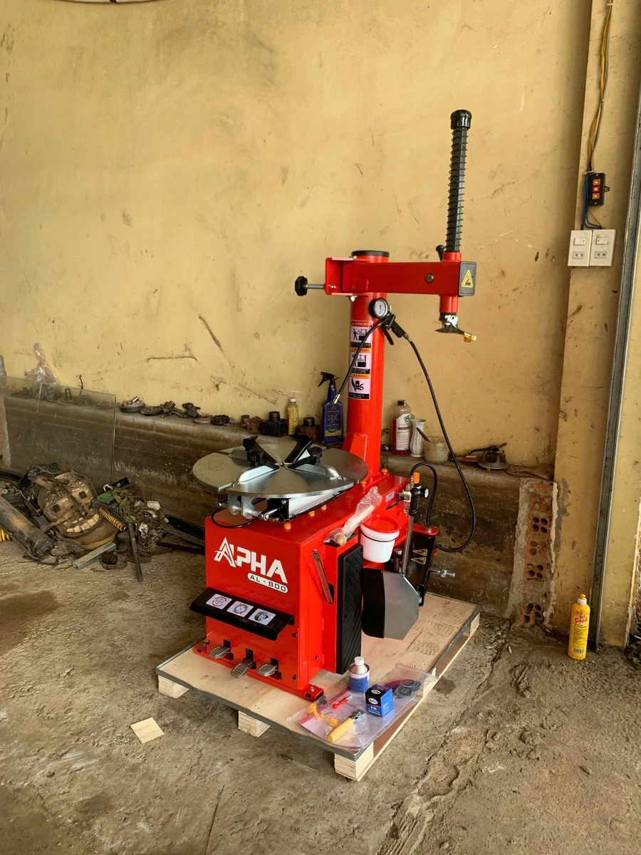 Tay cầu máy tháo lốp ALPHA AL-800 Tay cầu máy tháo lốp ALPHA AL-800, chi tiết kỹ thuật thiết bị sửa chữa ô tô chính hãng.