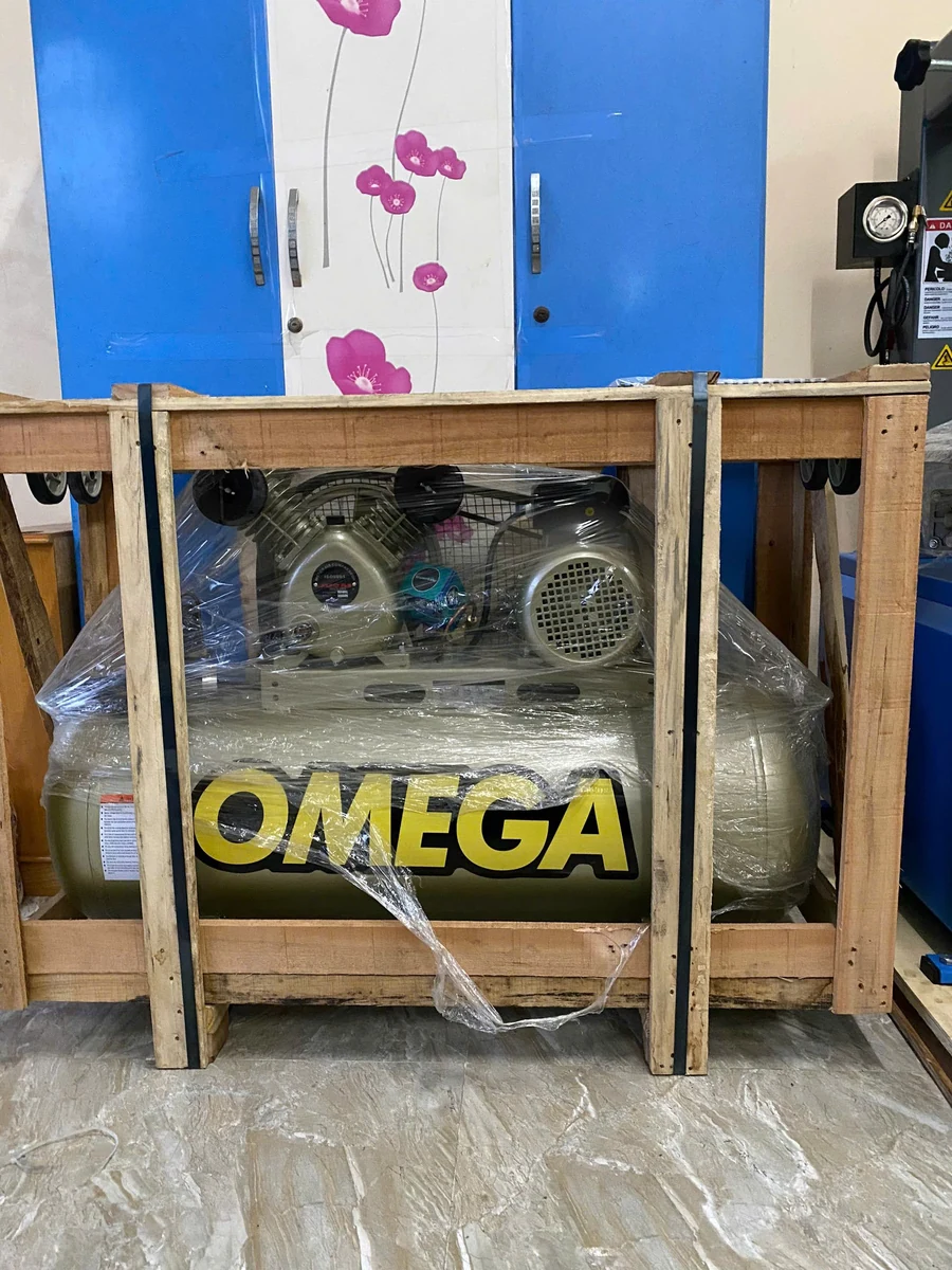 Máy nén khí Omega đóng kiện bảo vệ trước khi giao