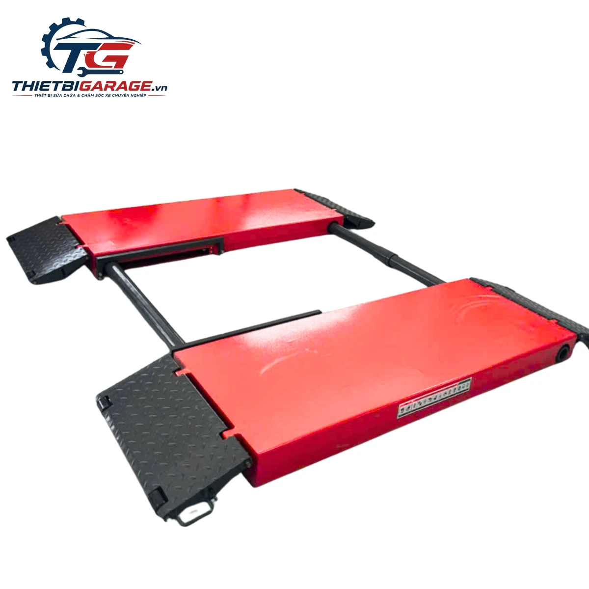 Cầu nâng ô tô di động Suntek 3000DX Cầu nâng ô tô di động Suntek 3000DX tải trọng 3 tấn, thiết kế linh hoạt, không cần đào móng.