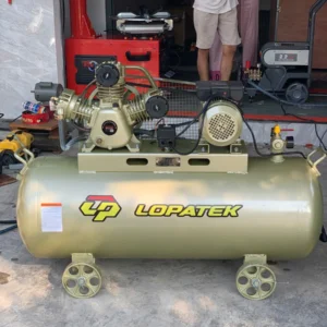 Máy nén khí LOPATEK AW60012 công suất 7.5 HP, dung tích 250L, công nghệ Đài Loan.