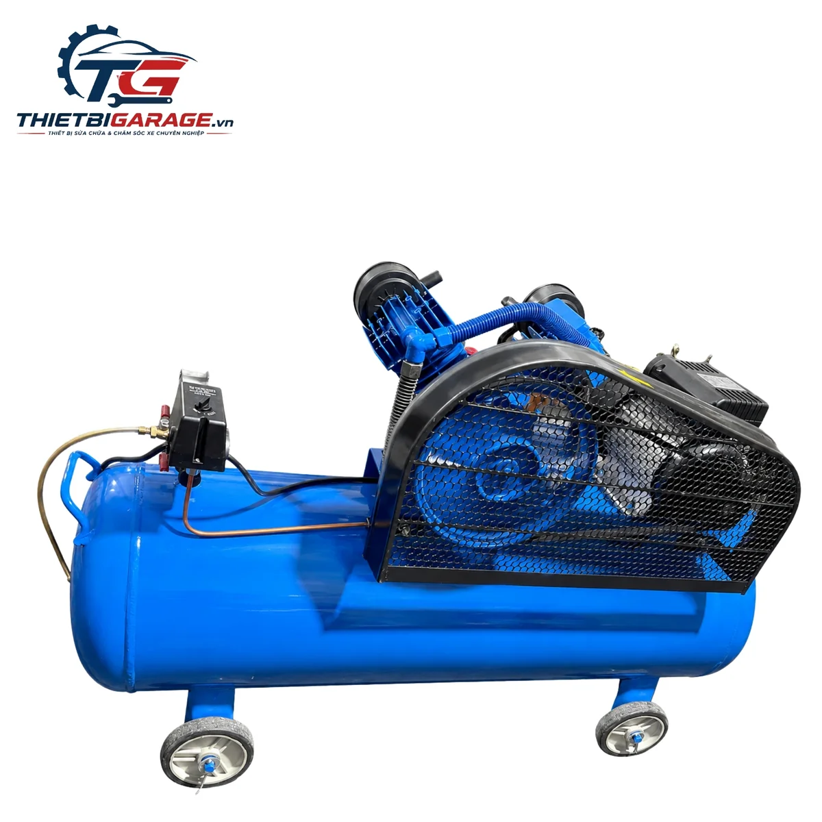 Máy nén khí Pegalion bình 230L tại khu dịch vụ xe máy