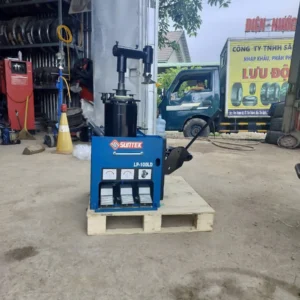 Tổng thể Suntek LP-100LD tại khu làm lốp