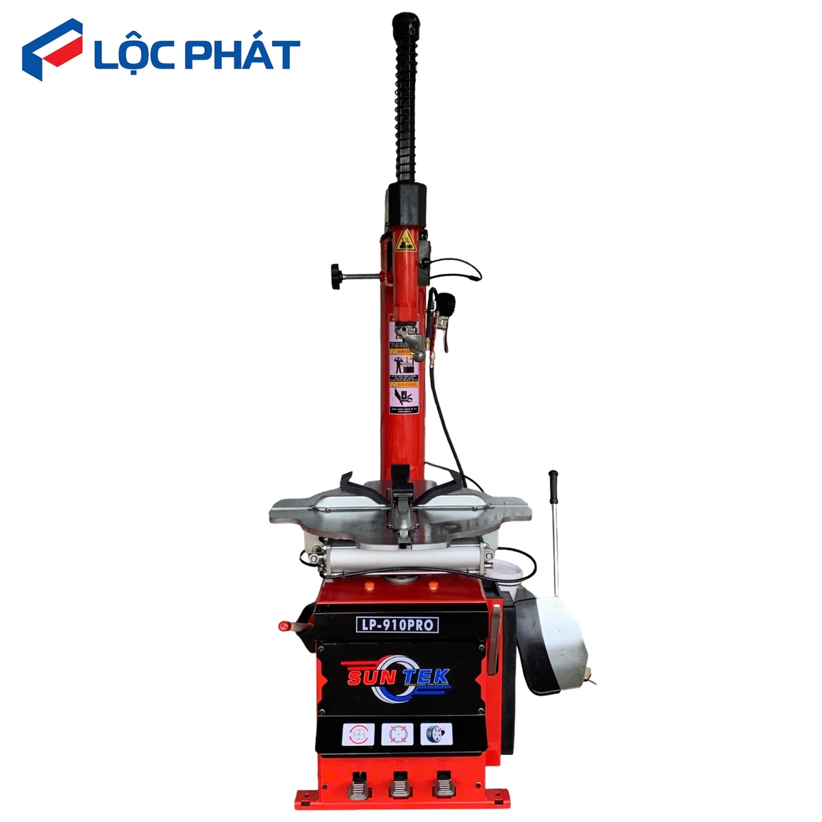 Tổng thể máy tháo lốp Suntek LP-910 nhìn chính diện