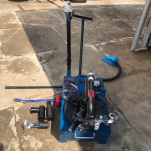 Suntek QD-B trong cấu hình dịch vụ lốp xe tải lưu động