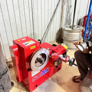Máy láng đĩa phanh SunTek C450 bàn giao tại trạm dịch vụ của Anh M. tại Bảo Lộc