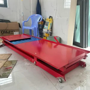 Bàn giao máy tháo vỏ bàn nâng điện máy nén khí tại Cần Thơ