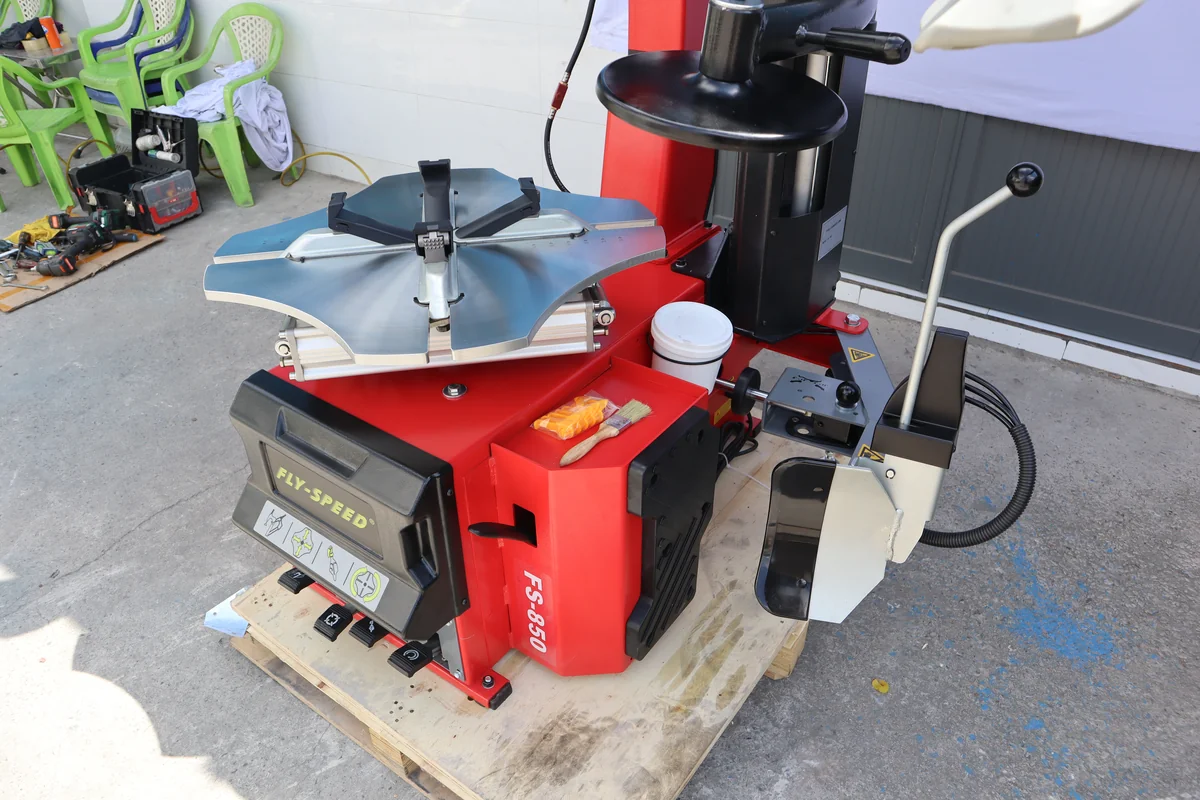 Khung thân máy ra vỏ Fly Speed FS-850 đúc dày dặn vững chắc nguyên đai kiện