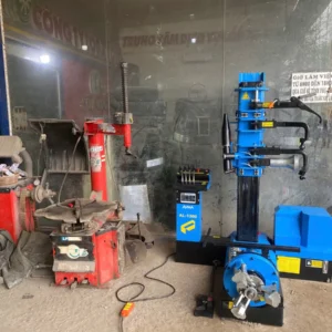 bàn giao máy tháo lốp xe tải Alpha AL-1300 tại Đồng Nai