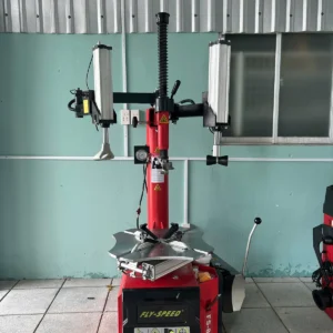 bàn giao máy tháo lốp Fly Speed FS-813 tại Củ Chi