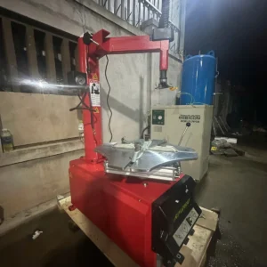 bàn giao máy tháo lốp Fly Speed FS-813 tại Bà Rịa