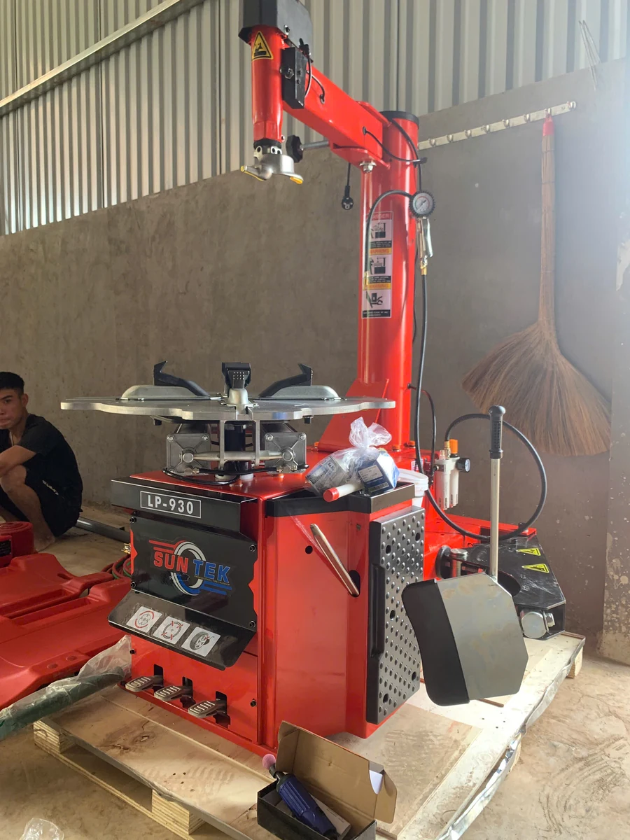 nghiệm thu máy tháo lốp Suntek LP-930 tại Đắk Lắk