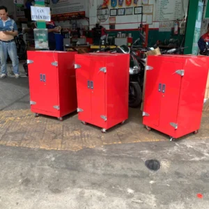 4 bánh xe chịu lực 360 độ có khóa hãm phanh chống trôi tủ đồ nghề 5 ngăn 2 cánh