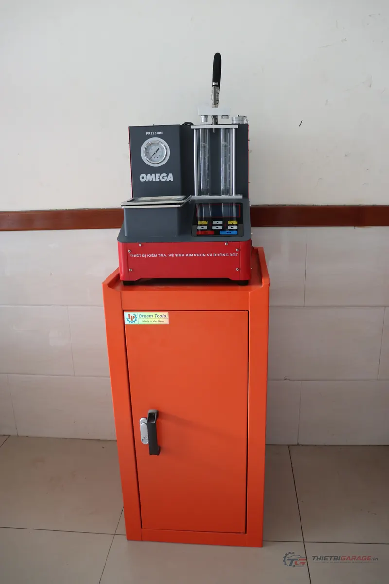 Chụp thực tế chính diện máy OMEGA OM-3F tại xưởng tem Dream Tools Made in Vietnam