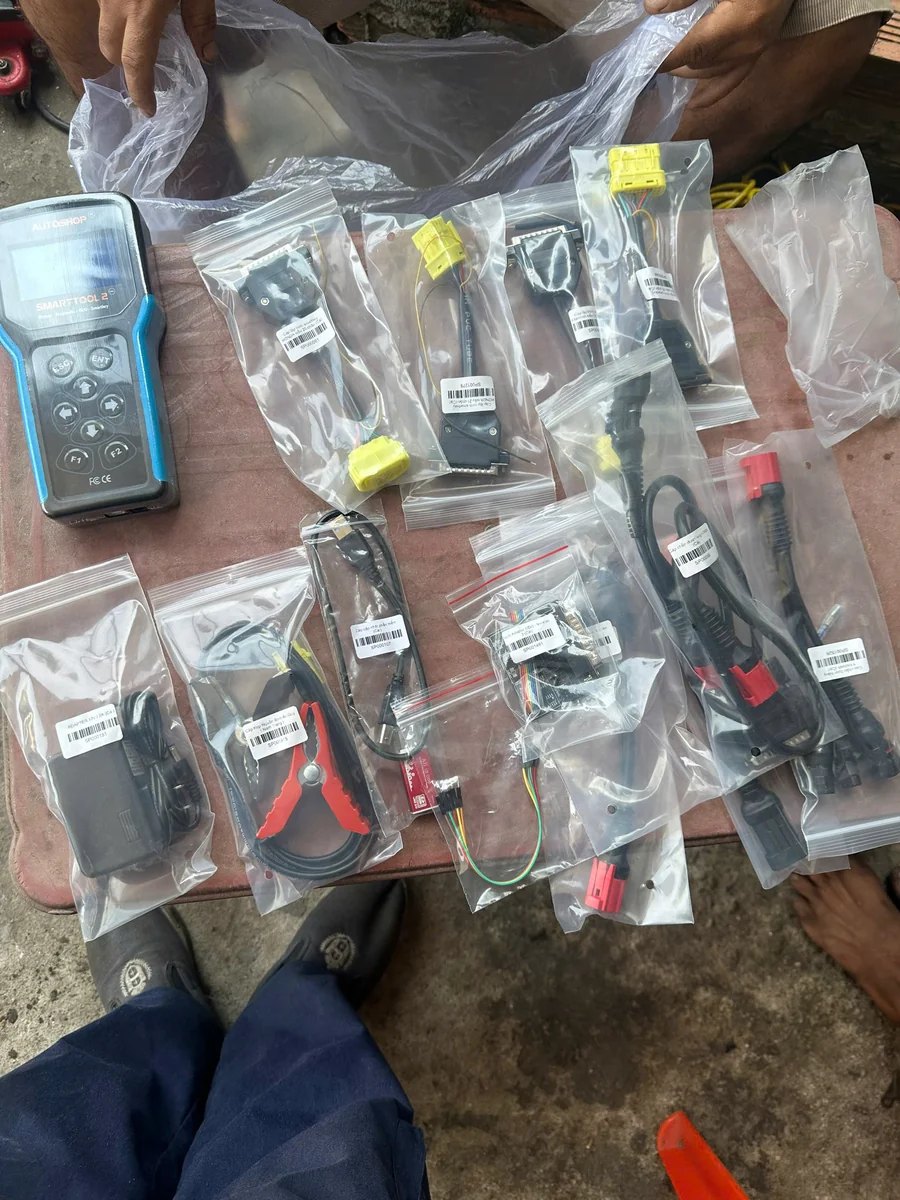 Máy đọc lỗi xe máy Smarttool 2 Bản D chính hãng bàn giao thực tế tại xưởng