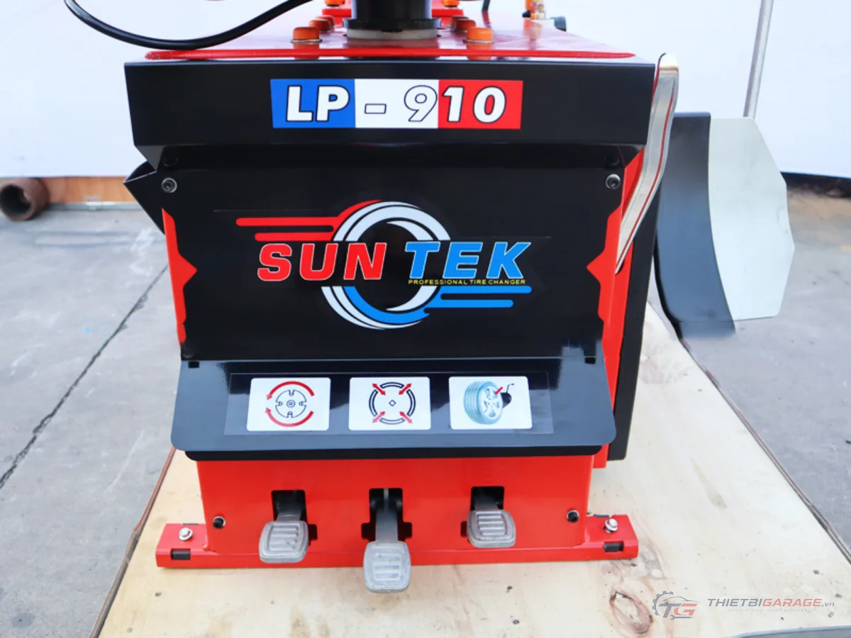 Bàn đạp điều khiển 3 pedal bằng nhôm đúc và tem nhận diện Suntek LP-910